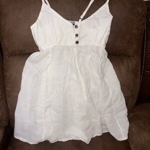 Charming white sun dress